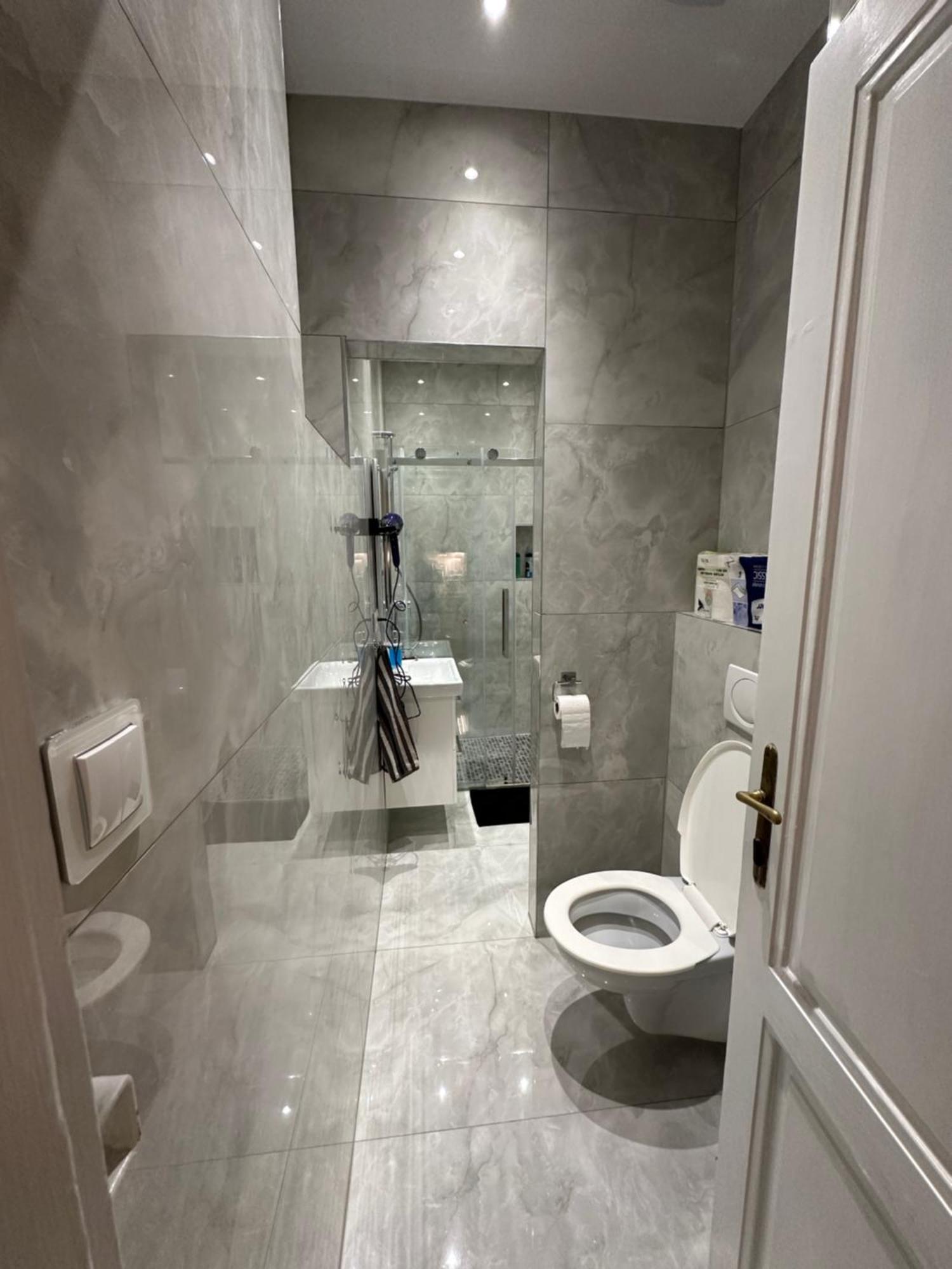 Karlin Oasis 2-Bedroom Apartment Прага Екстер'єр фото